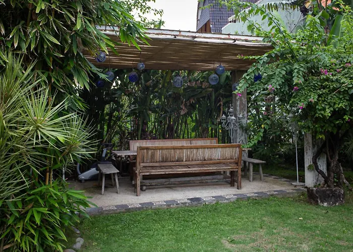Wayang Retreat