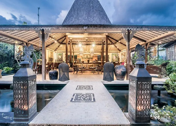 Wayang Retreat
